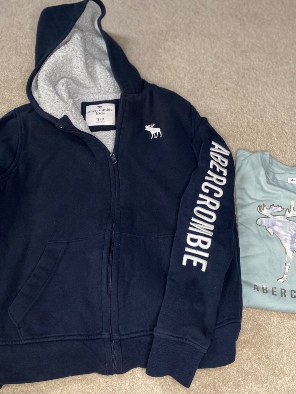 Ambercrombie FullZip Sherpa Lined Jacket and Long Sleeve T-shirt